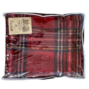 Vtg. Faribo Wool Throw, Pure Wool Red Plaid, 52 x 62 inches, Faribo Globetrotter